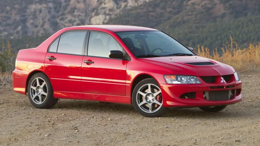 Mitsubishi Lancer 8