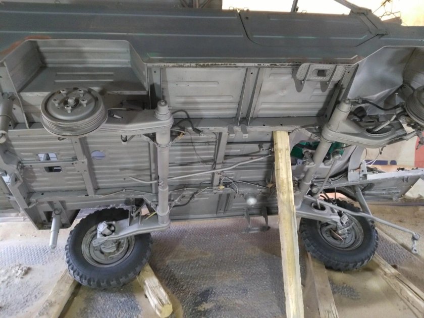 ЛУАЗ 969 подвеска