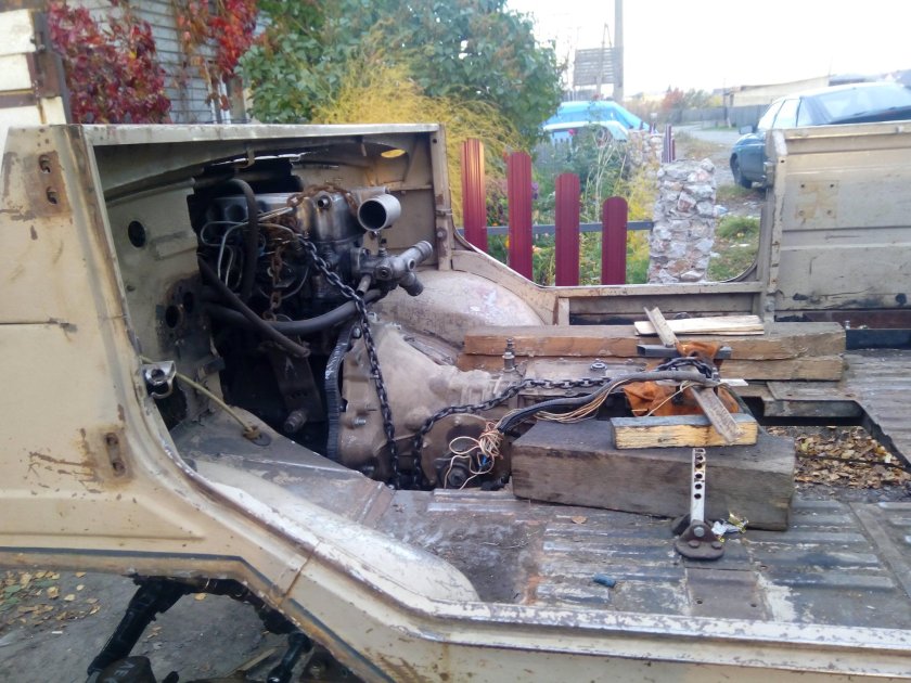 ЛУАЗ С раздаткой от Нивы