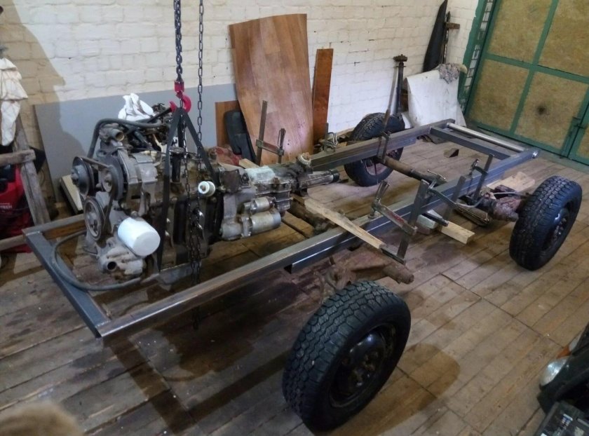 ЛУАЗ 969 подвеска