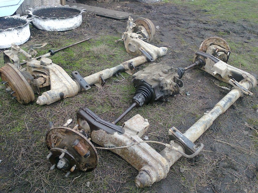 Привод ЛУАЗ 969м