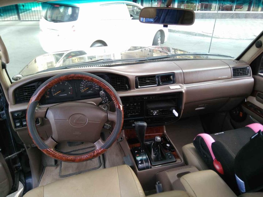 Lexus LX 450 1997 салон