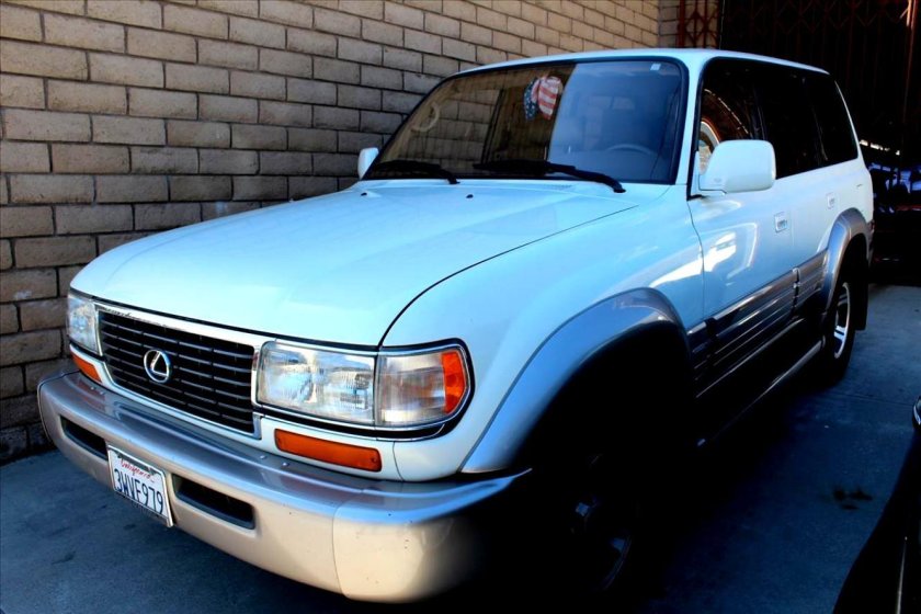Lexus LX 1997