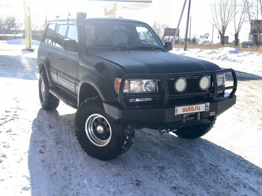 Nissan Patrol 1990