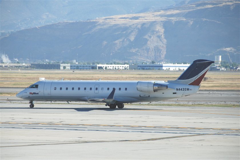 Mitsubishi CRJ-200er