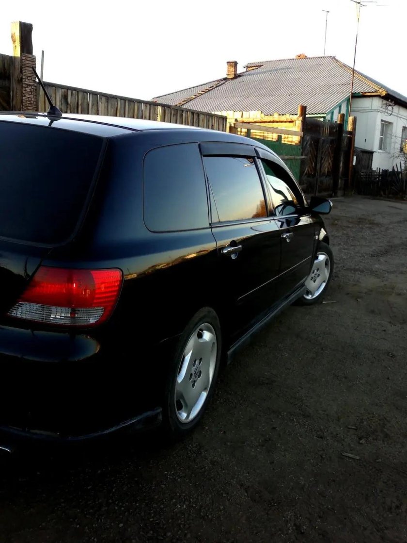 Honda Avancier 2000 2.3