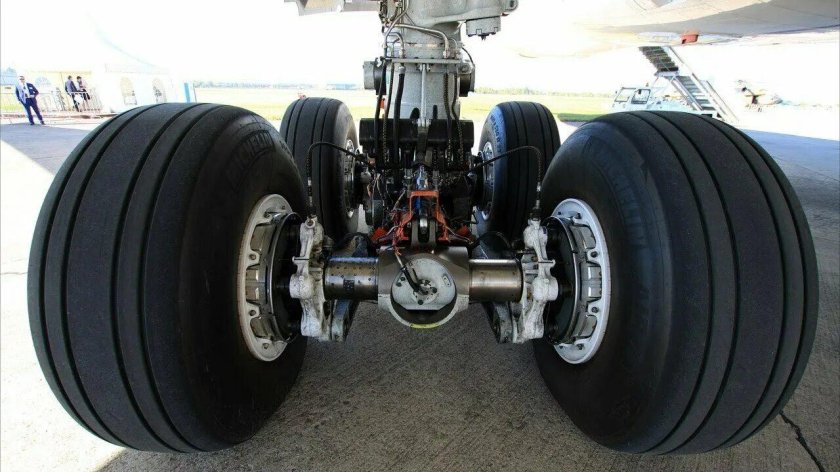 Шасси Боинг 777