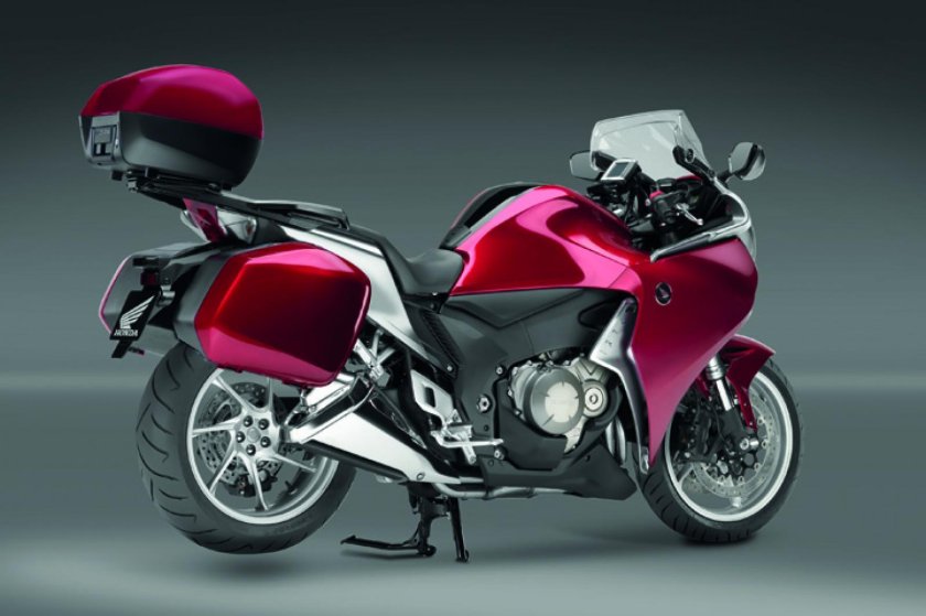 Мотоцикл Хонда ВФР 1200