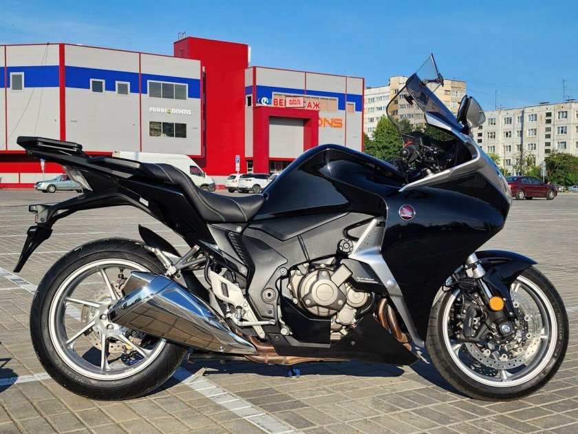 Honda vfr1200fd