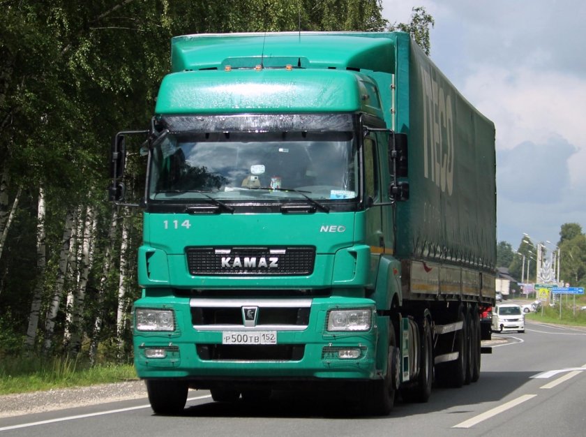 КАМАЗ 5490