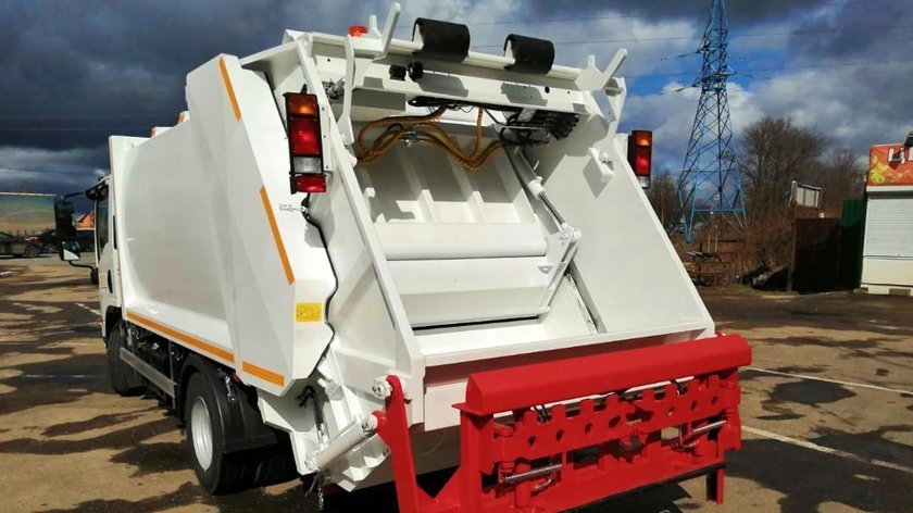 Мусоровоз Isuzu