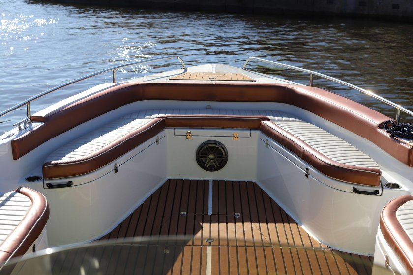 Катер Николь Фортуна