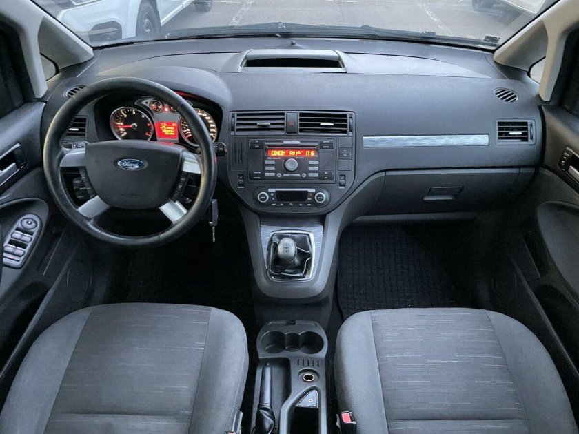 Ford c-Max 1 Рестайлинг салон