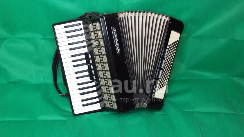 Аккордеон Weltmeister Perle