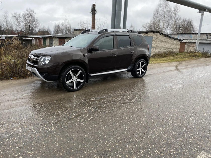 Renault Duster r19