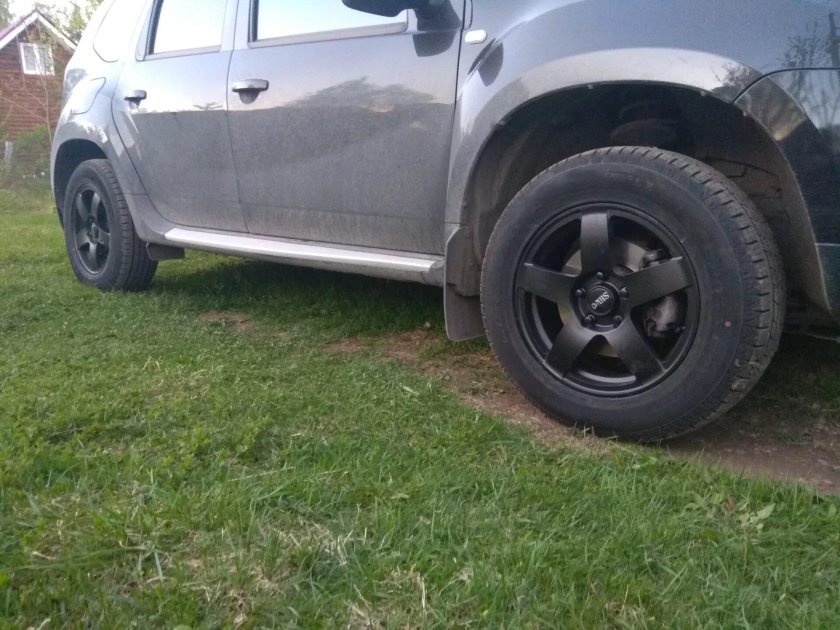 Диски на Рено Дастер r16