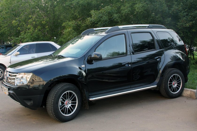 Рено Дастер r16