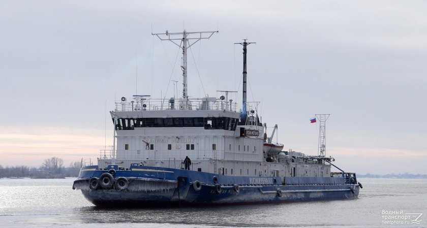 Ледокол Капитан Мецайк