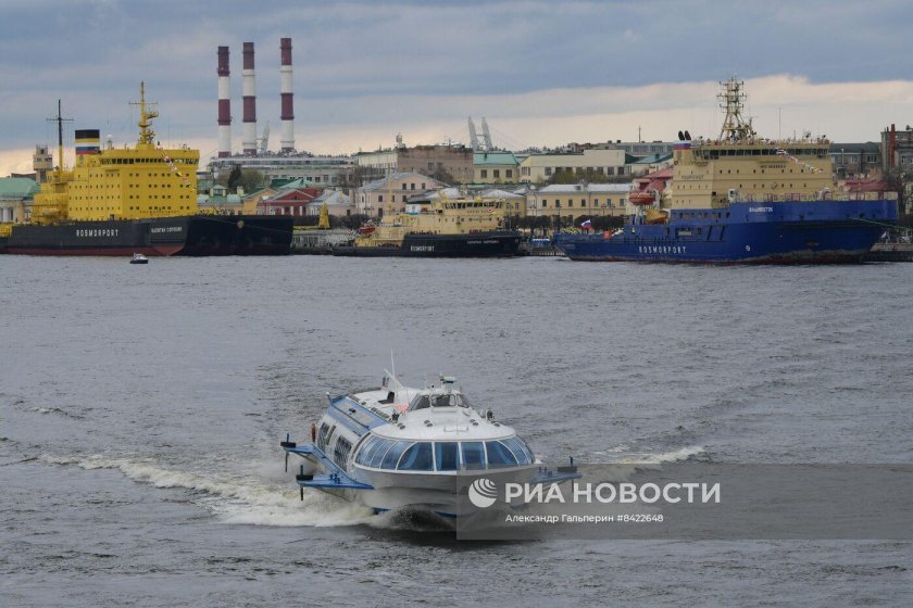 Ледокол "Капитан Сорокин" в Санкт-Петербурге