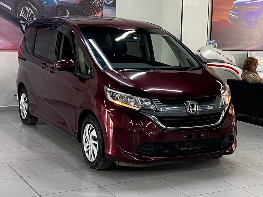 Honda freed 2016