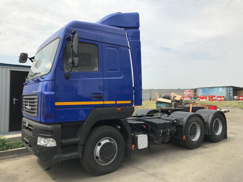 МАЗ-6430 седельный