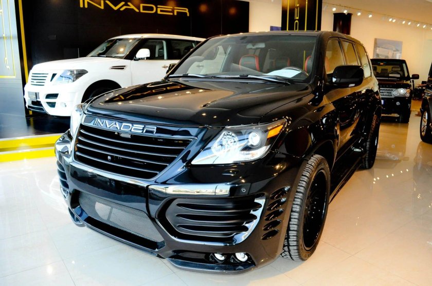 Lexus LX 570 Invader