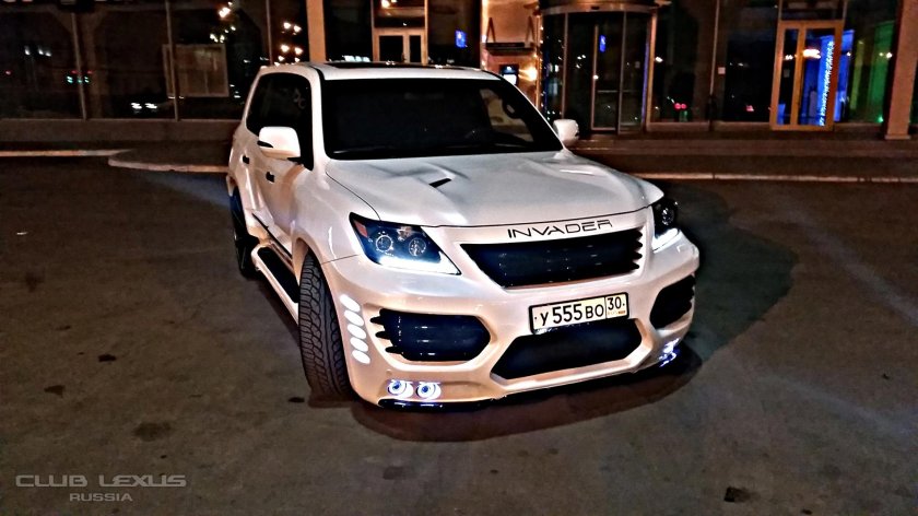 Тойота инвайдер