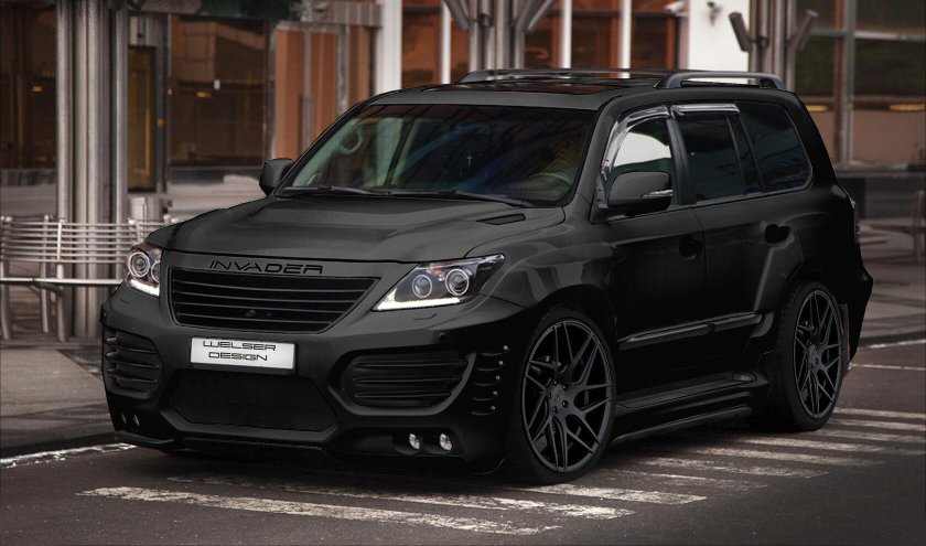 Лексус 570 в обвесе инвайдер