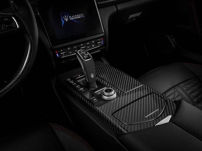 Maserati Quattroporte механическая коробка передач