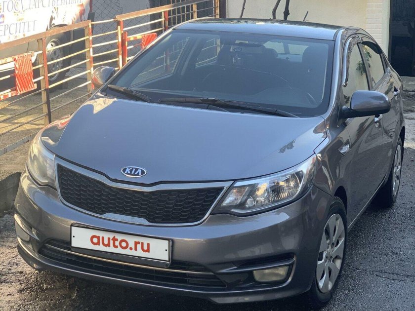Киа Рио 2017 серый