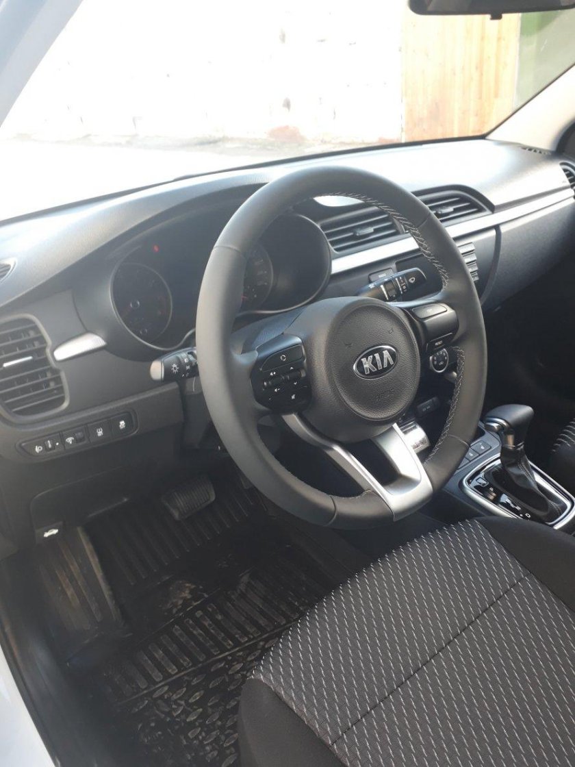 Киа Рио 2021 комплектация комфорт