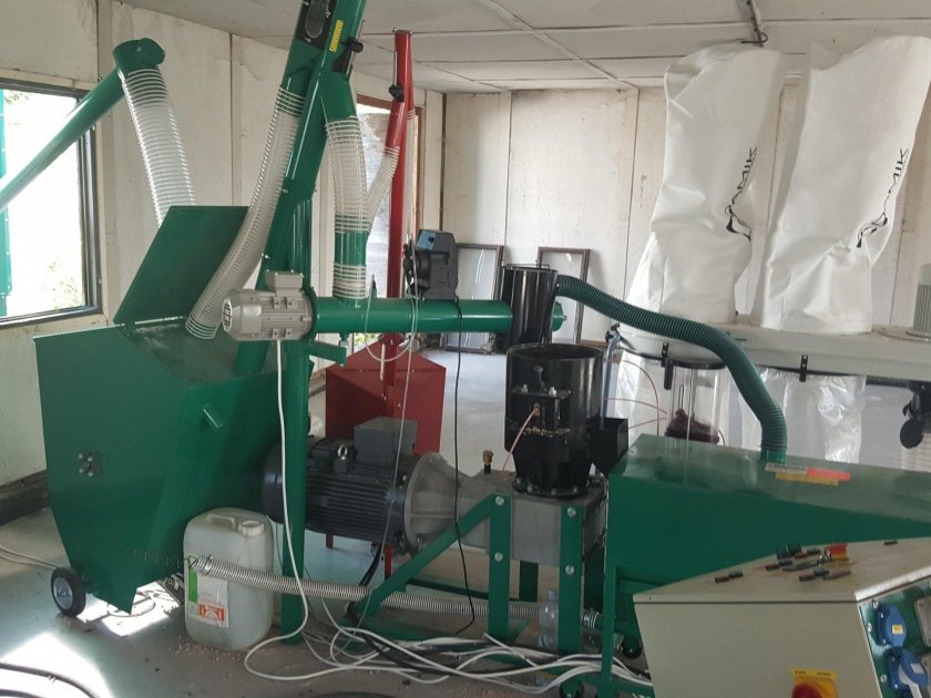 Мини комбикормовый завод