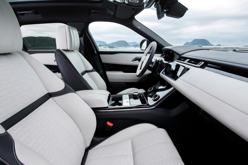 Range Rover Velar 2017 салон