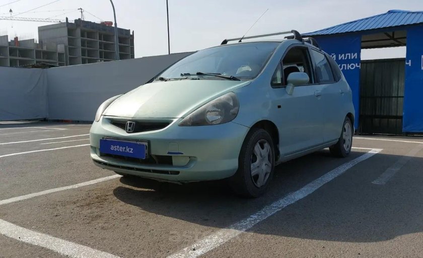 Хонда джаз 2003 года