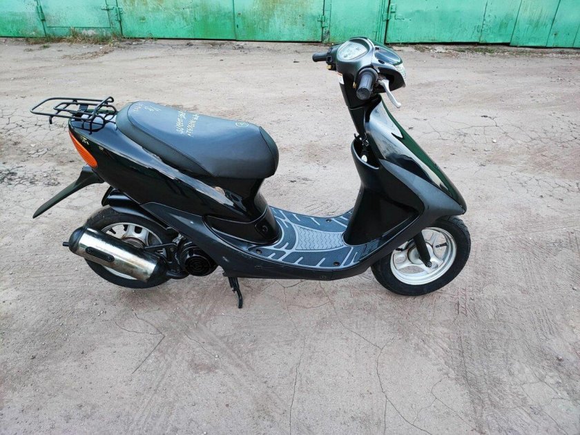 Мопед Хонда дио чёрная