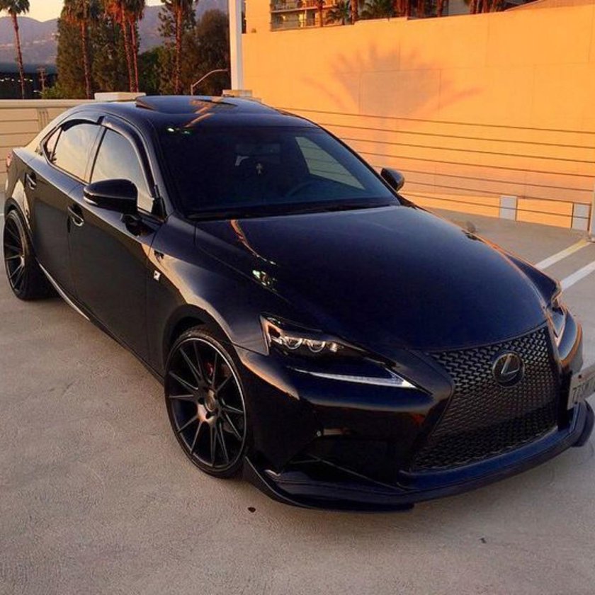 Lexus is 250 2017 черный