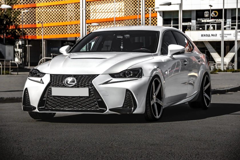 Лексус is250