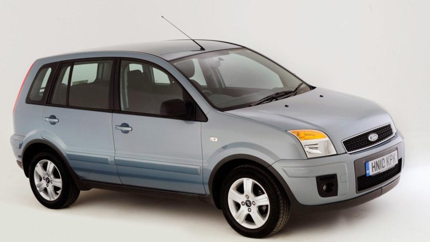 Машина Форд Фьюжн