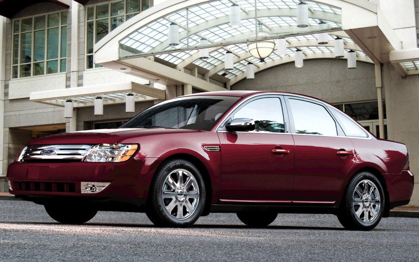 Ford Taurus 2008