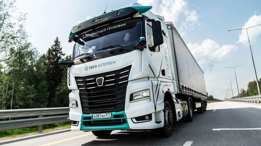 Беспилотные КАМАЗЫ на м11