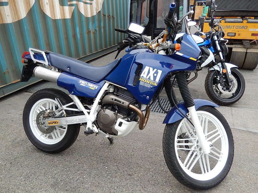 Honda ax1 250