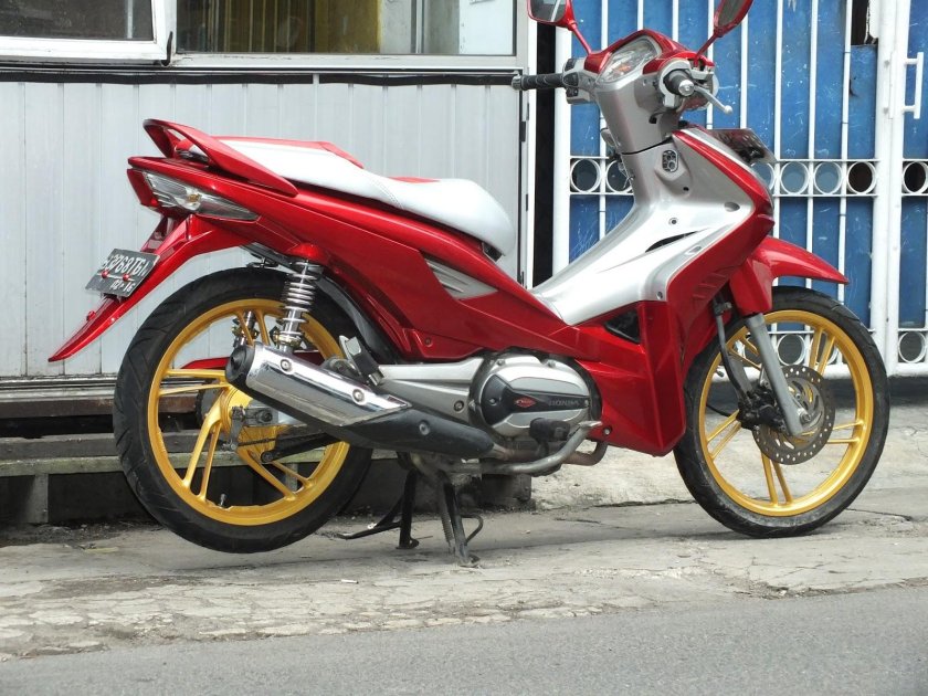 Honda Revo