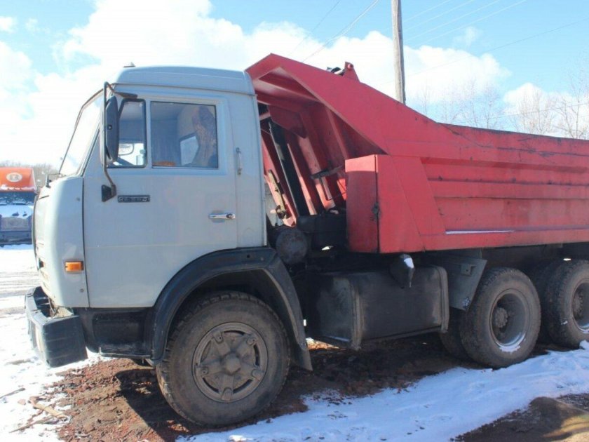 КАМАЗ 5511 самосвал