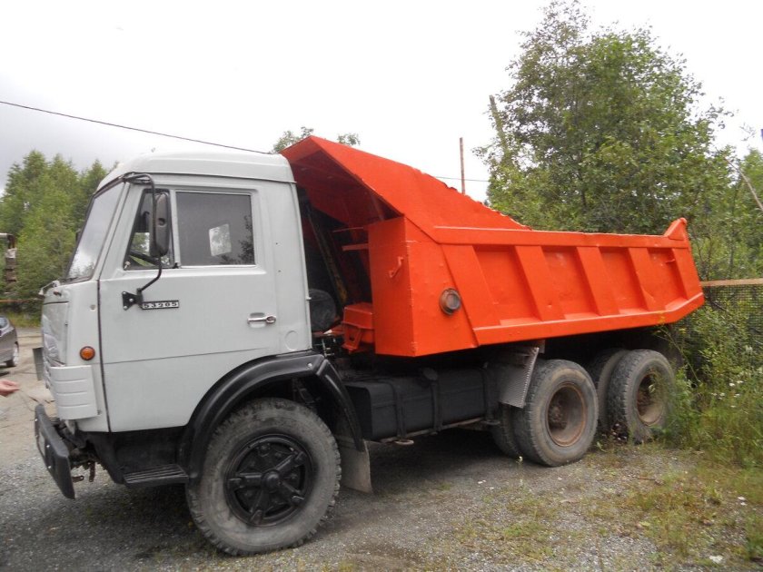 КАМАЗ 55111 самосвал 2000 года
