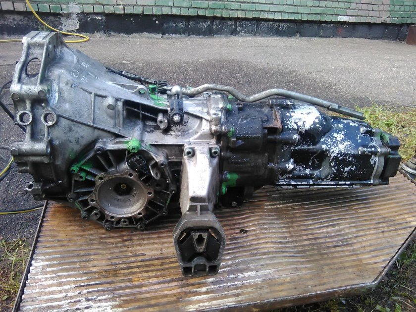 МКПП Ауди s4 2.2