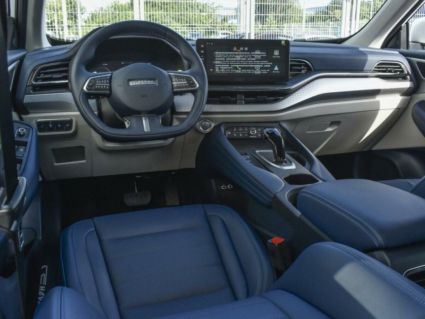 Haval f7 Tech Plus салон