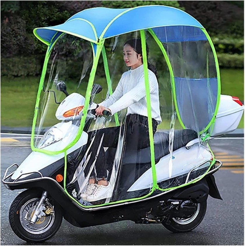 Скутер с крышей