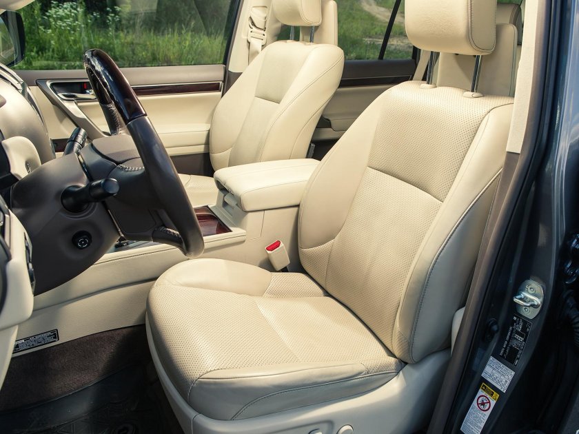 Lexus GX 460 сидения