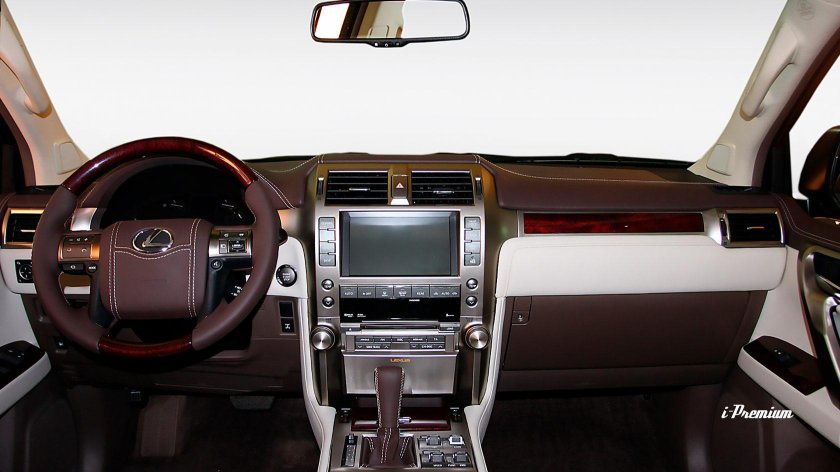 Лексус ГХ 460 салон