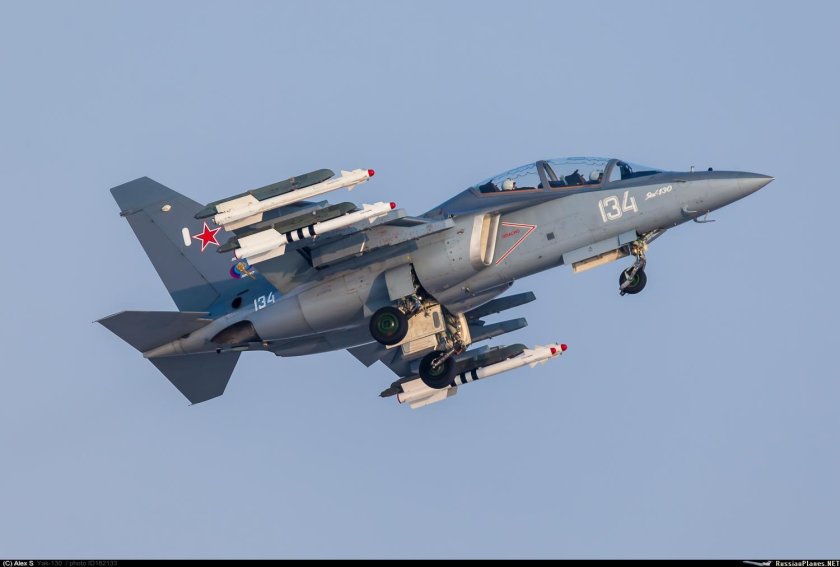 Самолет як 130 ВВС России